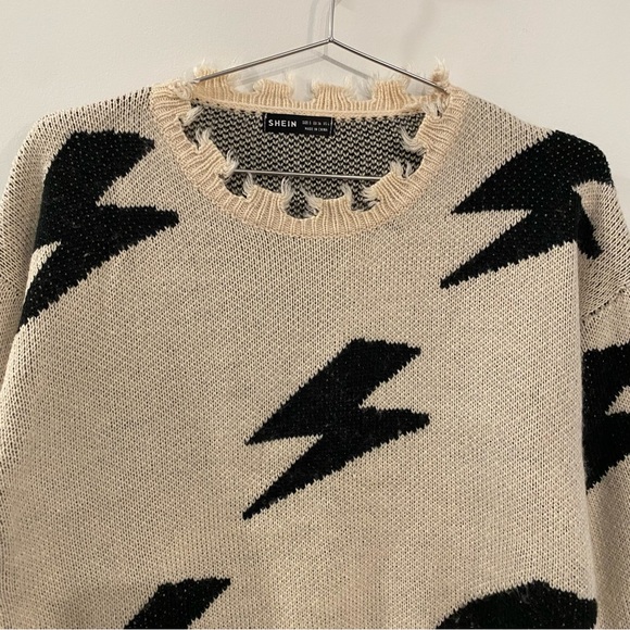 SHEIN Cream & Black Lightning Bolts Distressed Oversized Sweater - Picture 2 of 9